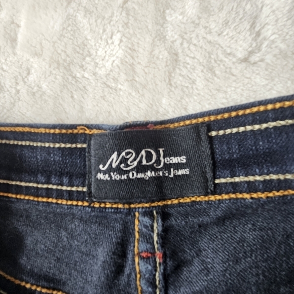 NYDJ jeans Bootcut Dark Wash 28 Embellished Pocket rhinestones - Picture 7 of 11